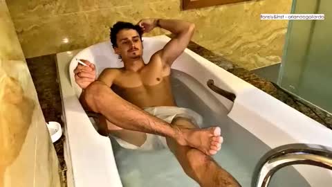 Fansly and Instagram -  online show from March 9, 11:58 am