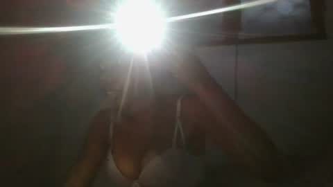 ornellahhh online show from October 6, 8:01 am