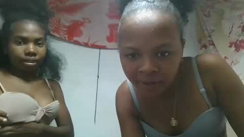 ornellahhh online show from October 6, 8:06 pm