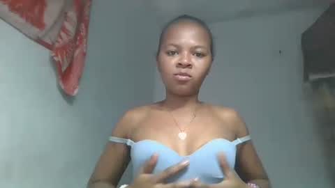 ornellahhh online show from October 22, 6:57 am