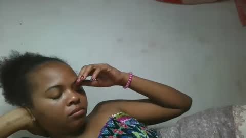 ornellahhh online show from November 3, 1:19 am