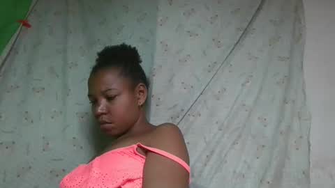 ornellahhh online show from December 21, 6:37 pm