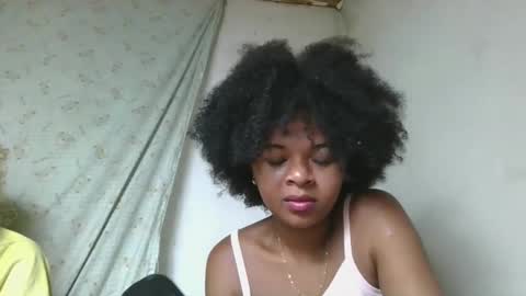 ornellahhh online show from December 22, 6:43 am