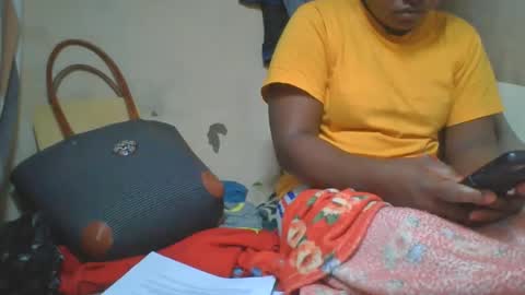 ornettee online show from November 14, 6:12 am