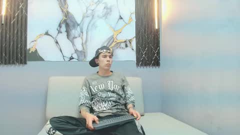 orus_241 online show from October 17, 8:00 pm