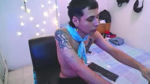 orus_420 online show from December 14, 5:24 am