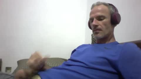 orwel09 online show from November 22, 6:51 pm