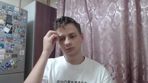 Snapshot of oscar_sssky chatting on December 22, 3:25 am Oscar online show from December 22, 3:25 am