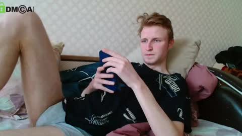 Snapshot of oscar_wildy chatting on May 8, 8:41 am Oscar online show from May 8, 8:41 am