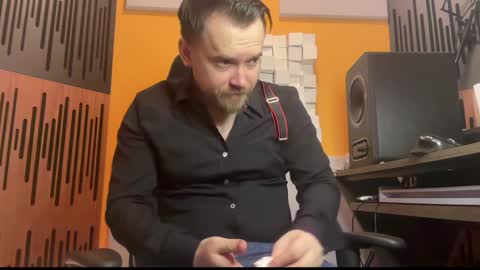 Oscar Steel Savage online show from February 3, 8:13 pm