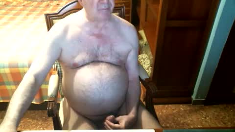 Snapshot of oscarw chatting on September 9, 3:22 pm Oscar online show from September 9, 3:22 pm