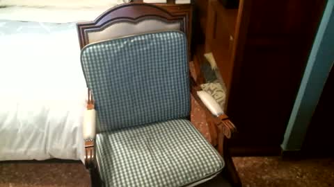 Snapshot of oscarw chatting on December 21, 4:36 pm Oscar online show from December 21, 4:36 pm