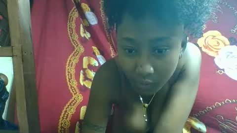 osinaa online show from May 6, 2:29 am