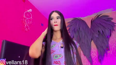Snapshot of osiris_doll chatting on March 2, 9:01 pm vella online show from March 2, 9:01 pm