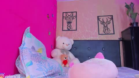 Snapshot of osiris_doll chatting on October 7, 7:22 pm vella online show from October 7, 7:22 pm