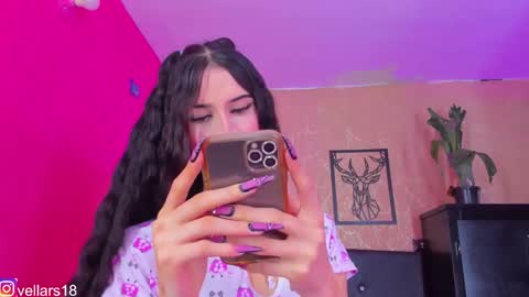 Snapshot of osiris_doll chatting on October 12, 7:57 pm vella online show from October 12, 7:57 pm