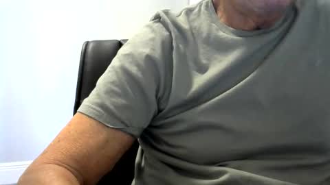 Ossi online show from October 21, 9:04 pm