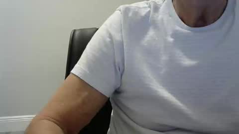 Ossi online show from February 19, 4:08 am