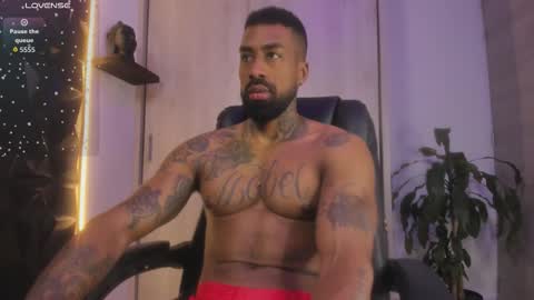 Ostin Daniels online show from February 25, 1:15 am