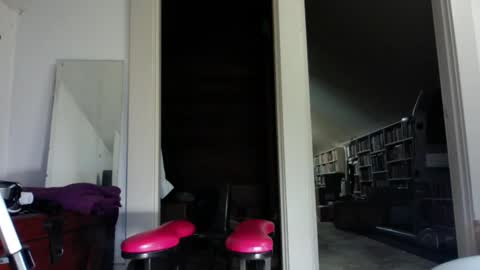 Snapshot of otter61 chatting on December 7, 10:06 pm otter61 online show from December 7, 10:06 pm