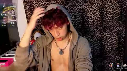 Snapshot of otter_star chatting on February 6, 9:01 am Princces Albert online show from February 6, 9:01 am