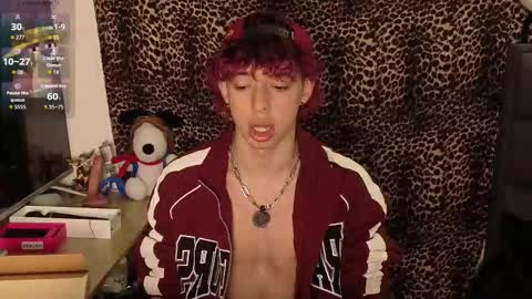 Snapshot of otter_star chatting on February 9, 6:17 am Princces Albert online show from February 9, 6:17 am