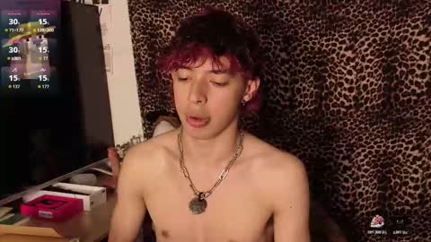 Snapshot of otter_star chatting on February 10, 3:54 am Princces Albert online show from February 10, 3:54 am