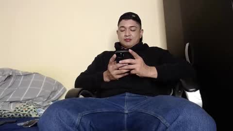 otto_stud online show from January 20, 3:59 am