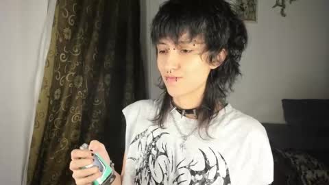 Snapshot of ottoyan_ chatting on February 16, 11:23 pm Otto 3 online show from February 16, 11:23 pm