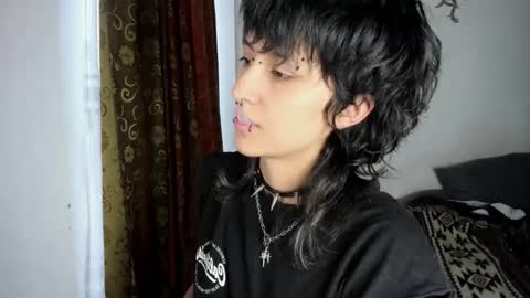 Snapshot of ottoyan_ chatting on February 24, 6:28 pm Otto 3 online show from February 24, 6:28 pm