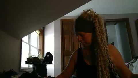 JJ online show from February 10, 2:21 pm