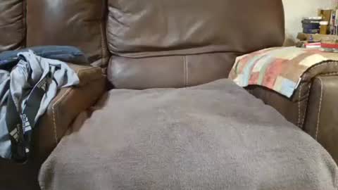 outdoorsmanmark71 online show from January 10, 2:35 am