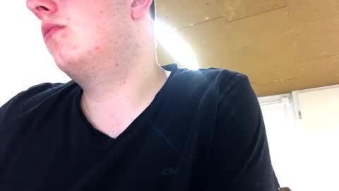 outflayd online show from March 22, 11:52 pm