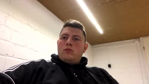 outflayd online show from March 27, 12:16 pm