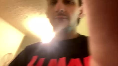 Snapshot of outlawdick226622 chatting on April 19, 8:11 pm outlawdick226622 online show from April 19, 8:11 pm