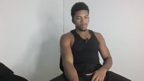 Owen online show from December 17, 1:11 am