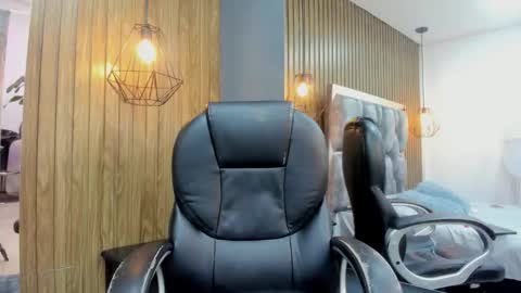 Owen Johnson online show from February 21, 11:33 am