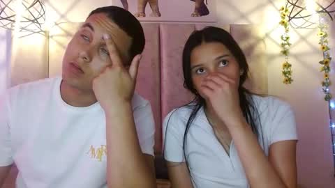 Snapshot of owenandrosecs chatting on September 13, 7:46 pm Owen and Rose online show from September 13, 7:46 pm