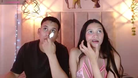 Snapshot of owenandrosecs chatting on September 27, 8:47 pm Owen and Rose online show from September 27, 8:47 pm