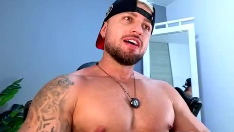 Maximus Owen online show from March 30, 6:42 pm