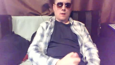 ownerofdogs online show from December 17, 12:16 am