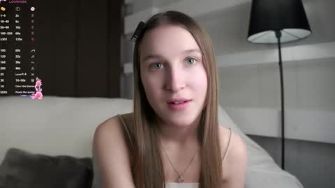 Caroline or just Lina online show from December 17, 1:33 am