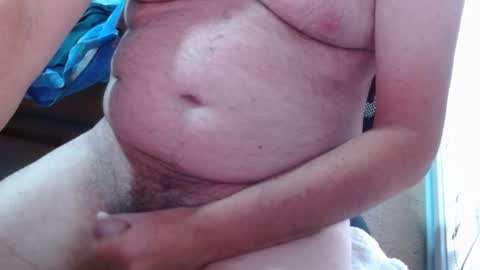 Snapshot of ozzieozzieoi chatting on November 17, 1:55 am HairyolOz online show from November 17, 1:55 am