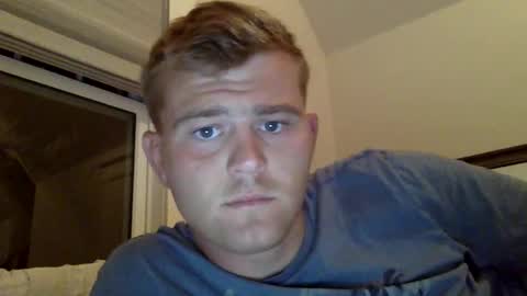 ozzysocks online show from May 3, 1:22 am