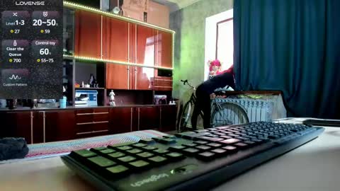 Ella online show from February 22, 10:29 am