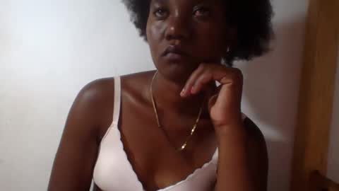 Snapshot of paatriy chatting on February 7, 11:03 am paatriy online show from February 7, 11:03 am