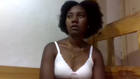 Snapshot of paatriy chatting on February 13, 6:53 am paatriy online show from February 13, 6:53 am