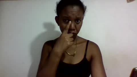 Snapshot of paatriy chatting on April 9, 8:42 am paatriy online show from April 9, 8:42 am