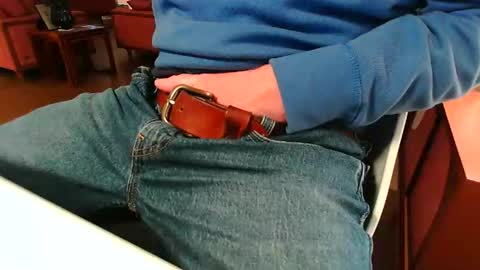 Snapshot of pablo19692017 chatting on February 12, 12:38 am pablo19692017 online show from February 12, 12:38 am