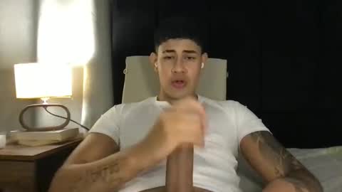 Javi    online show from January 6, 4:26 am